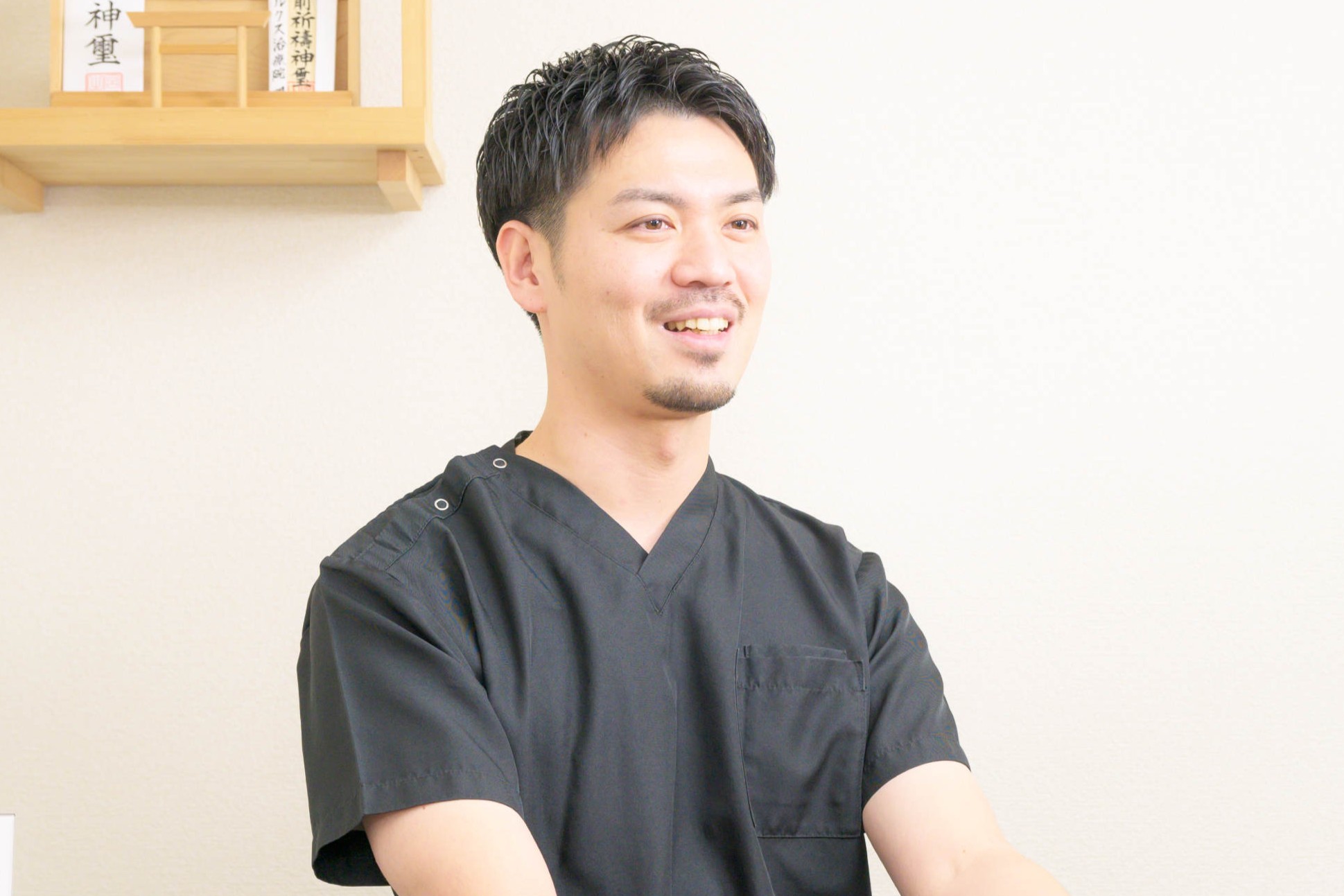 施術者：岩田 拓也（いわた たくや）